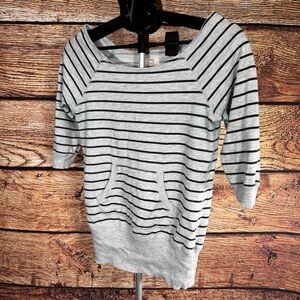 LEI Women's Gray and‎ Black Striped Sweater